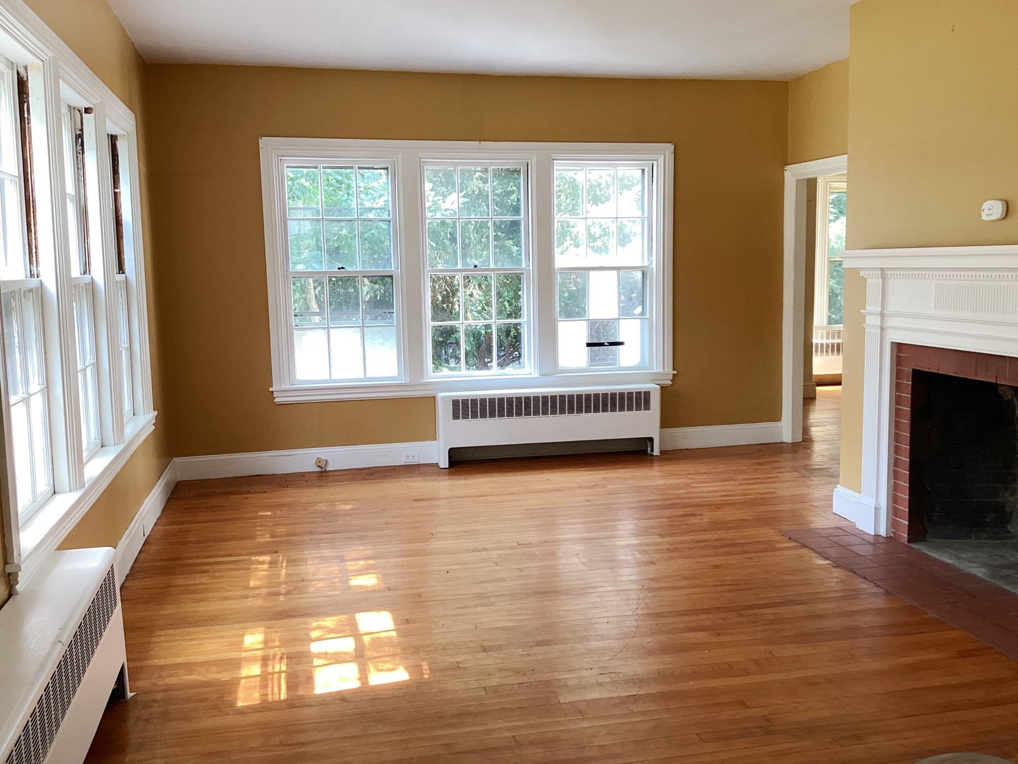 Single Family Residence at 365 South Main St, Attleboro MA 02703, Attleboro, photo 11 of 35