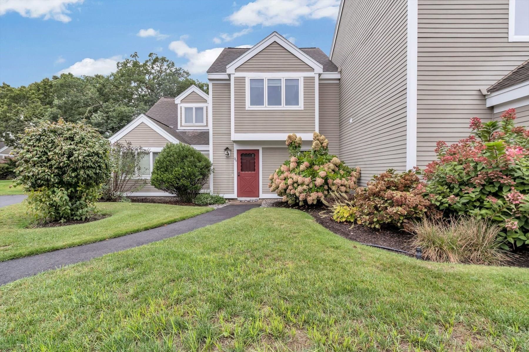 Condominium at 134 Billington Ln # 134, Brewster MA 02631, Brewster, photo 2 of 42