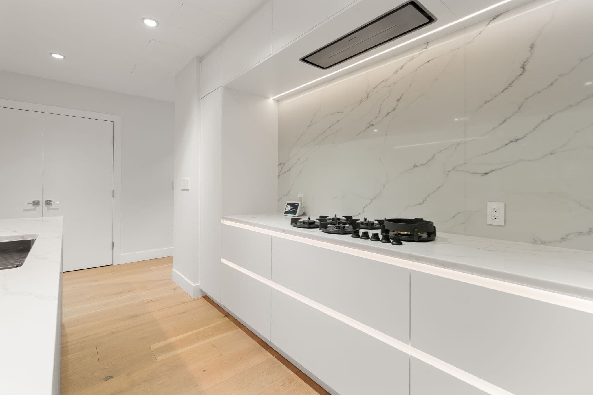 Condominium at 303 Columbus Ave # 306, Boston MA 02116, Boston, photo 7 of 37