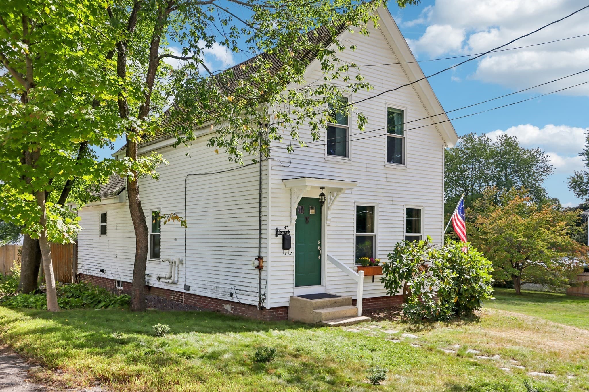 Single Family Residence at 43 Adams, Haverhill MA 01830, Haverhill, photo 3 of 42