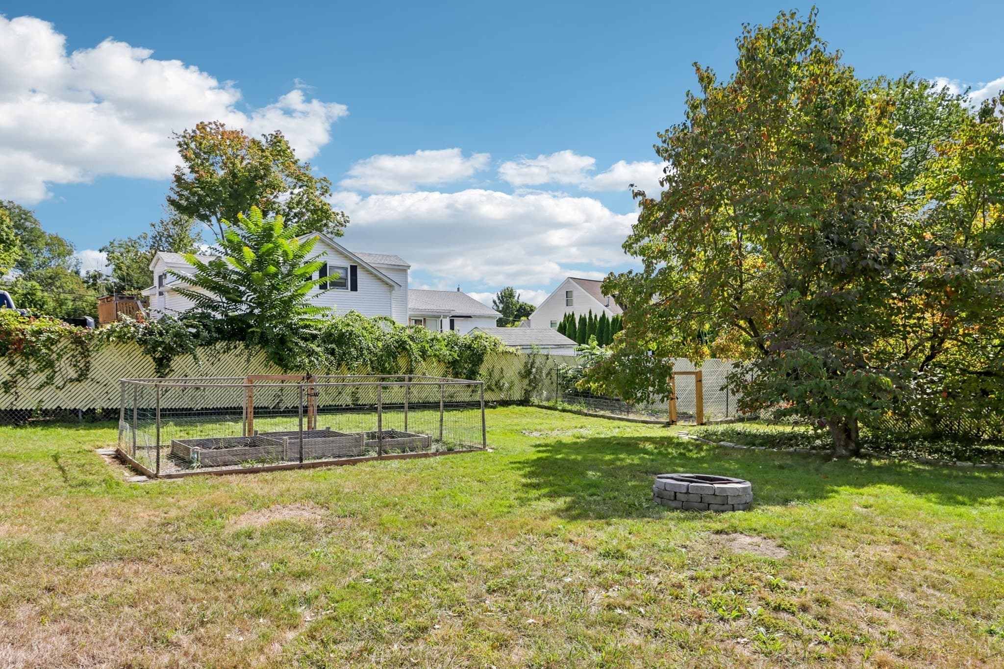 Single Family Residence at 43 Adams, Haverhill MA 01830, Haverhill, photo 41 of 42