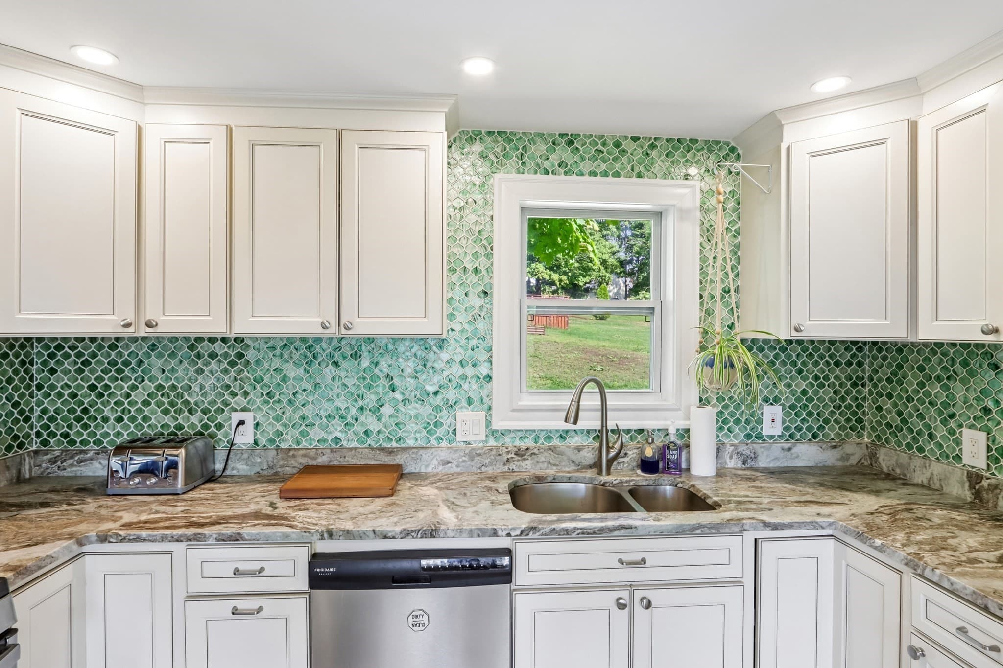 Single Family Residence at 43 Adams, Haverhill MA 01830, Haverhill, photo 19 of 42