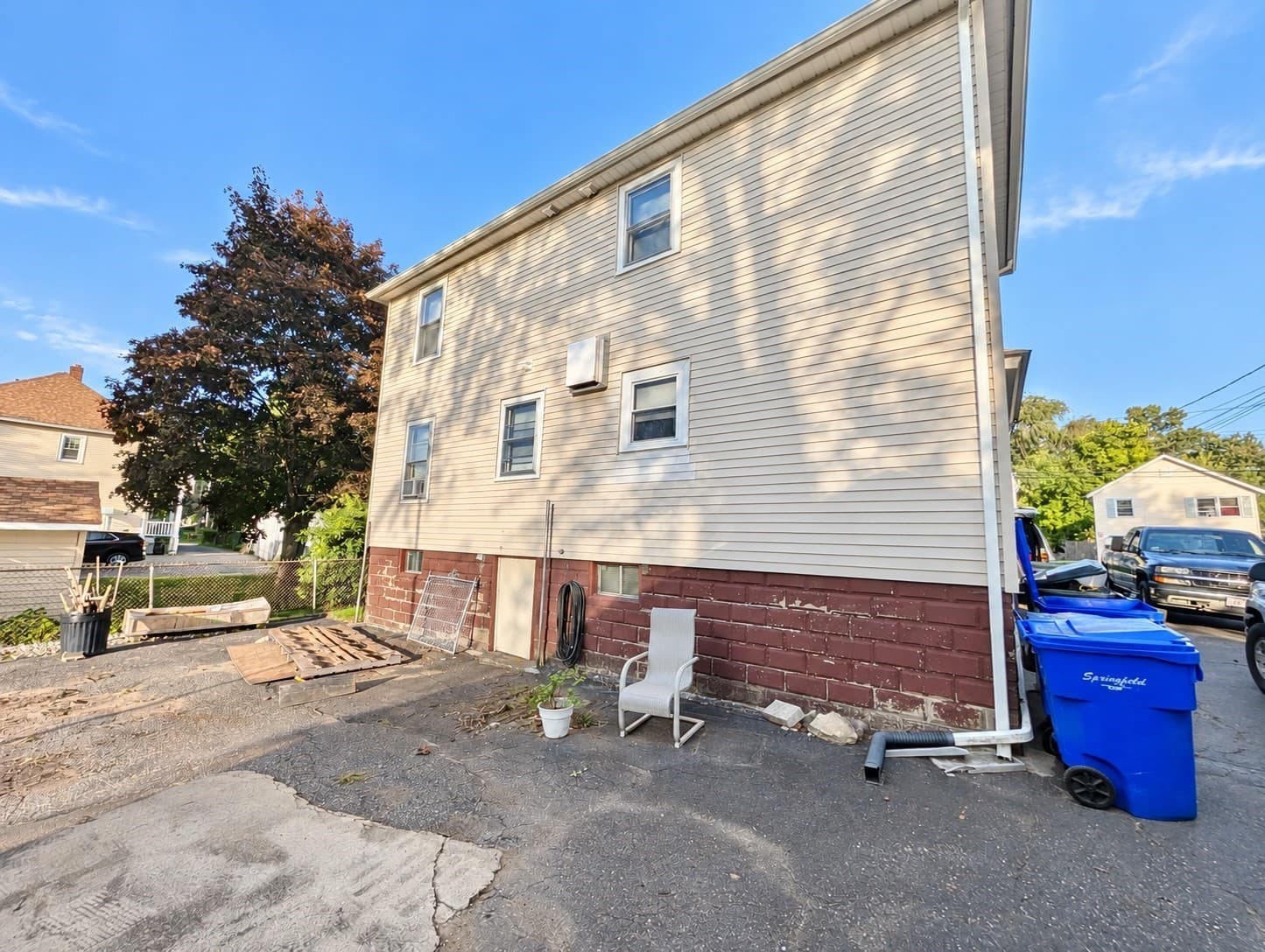 2 Family - 2 Units Up/Down at 64-66 Lyons Street, Springfield MA 01151, Springfield, photo 29 of 33