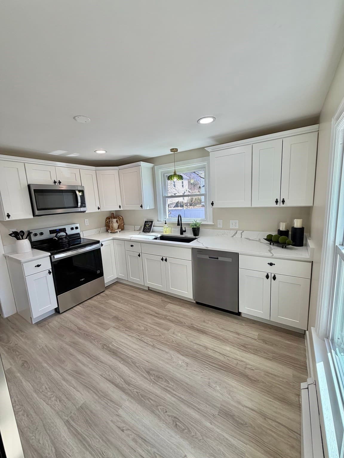 Single Family Residence at 26 Mt Tom Ave, Easthampton MA 01027, Easthampton, photo 16 of 42