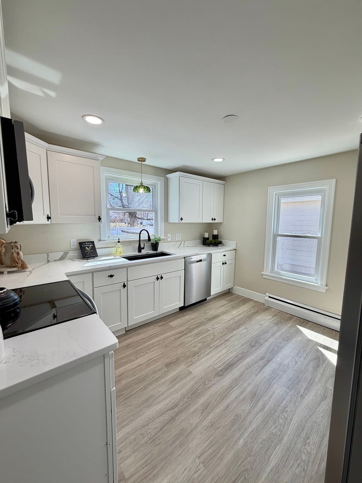 Single Family Residence at 26 Mt Tom Ave, Easthampton MA 01027, Easthampton, photo 20 of 42