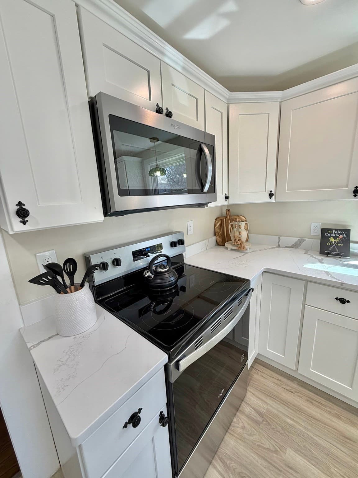 Single Family Residence at 26 Mt Tom Ave, Easthampton MA 01027, Easthampton, photo 15 of 42
