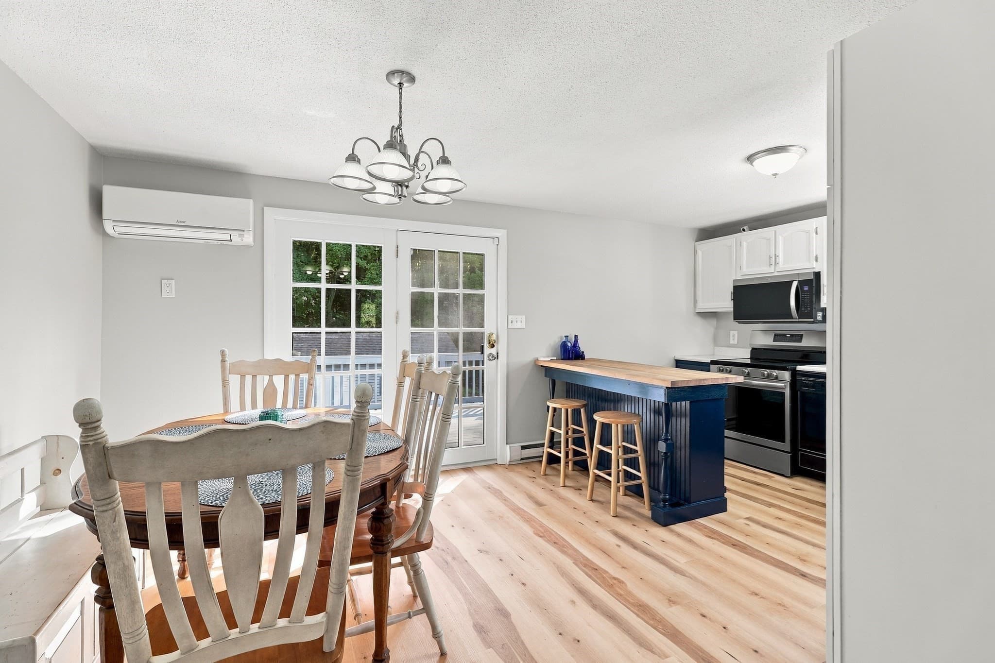 Single Family Residence at 82 City Depot Road, Charlton MA 01507, Charlton, photo 10 of 40