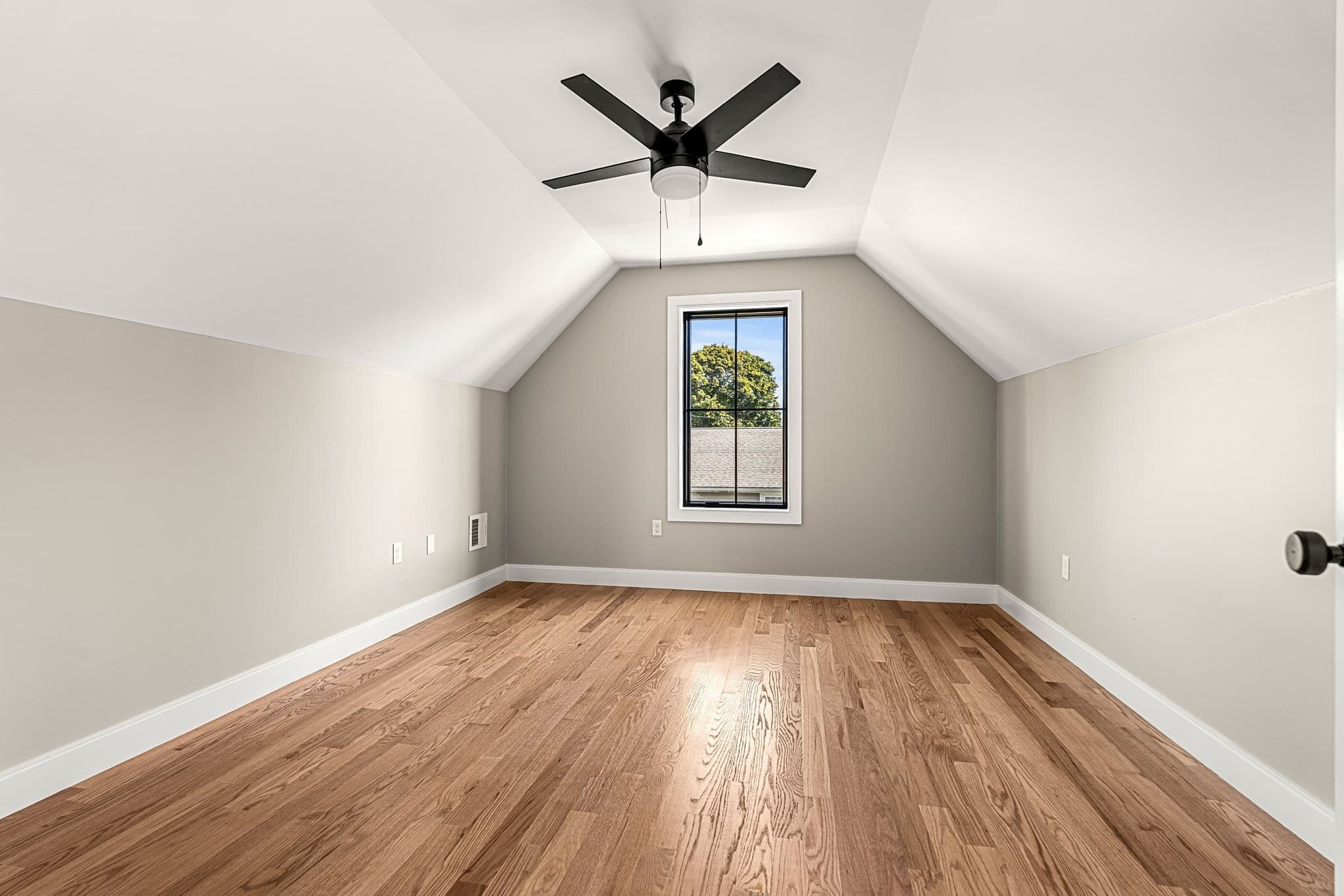 Single Family Residence at 20 R Plain Street, Boston MA 02122, Boston, photo 34 of 39