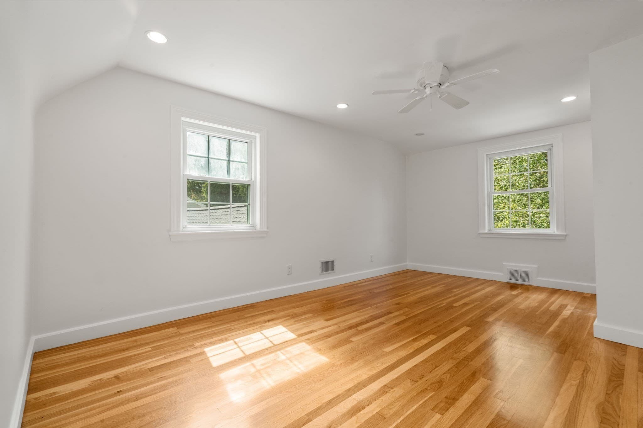 Single Family Residence at 115 Brookside Ave, Belmont MA 02478, Belmont, photo 16 of 37