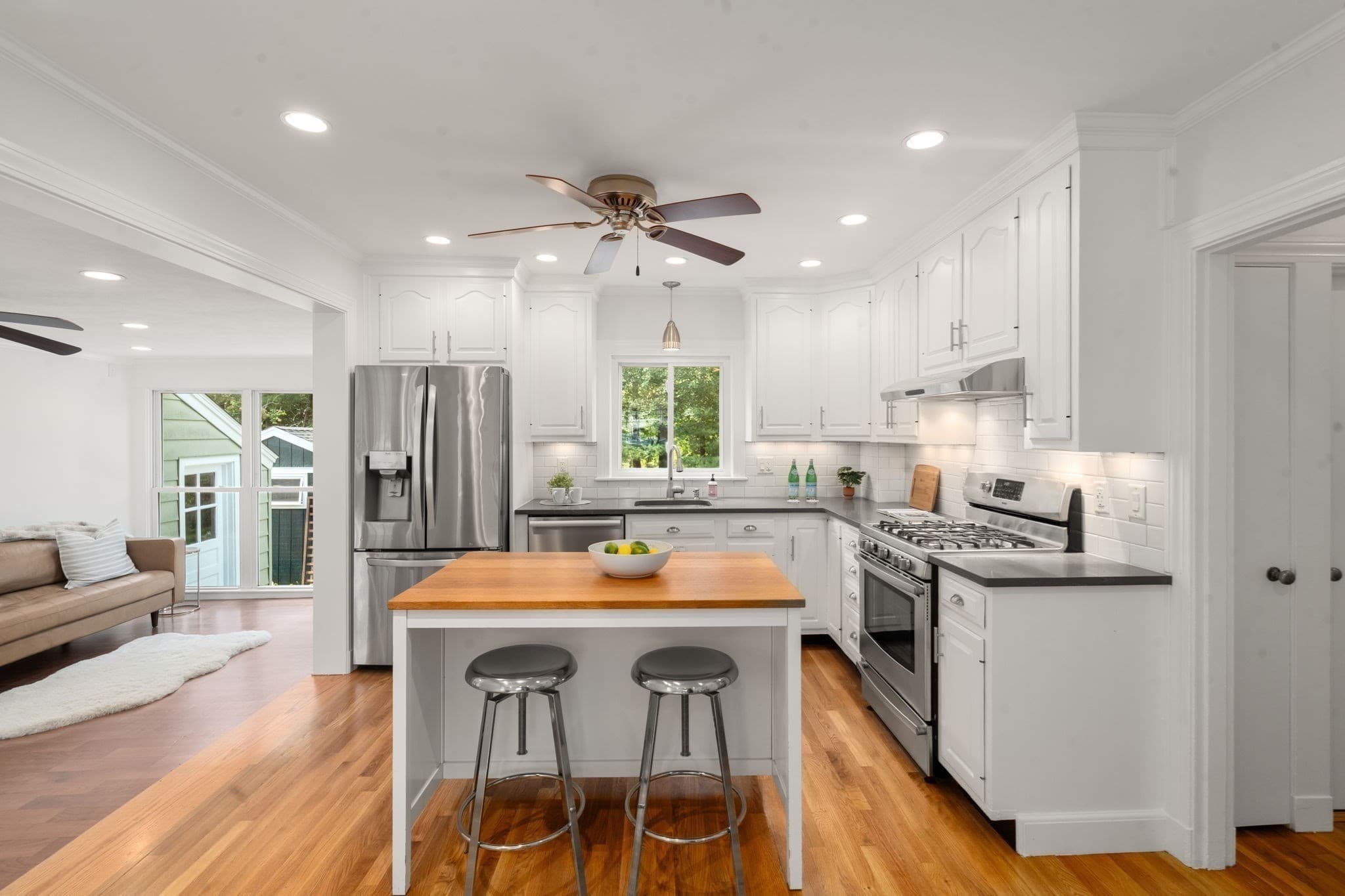 Single Family Residence at 115 Brookside Ave, Belmont MA 02478, Belmont, photo 7 of 37