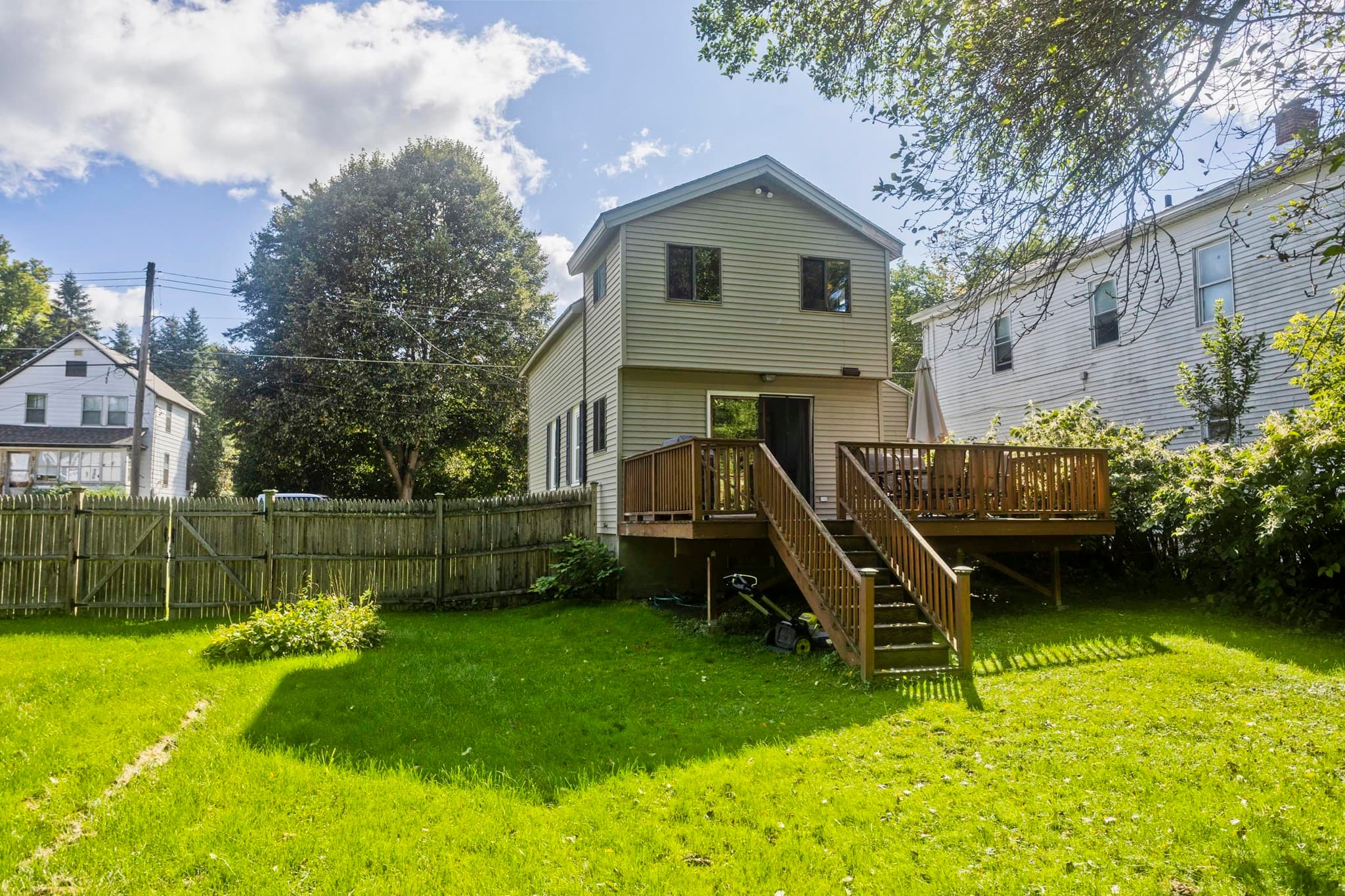 Single Family Residence at 275 Dewey Ave, Pittsfield MA 01201, Pittsfield, photo 36 of 37