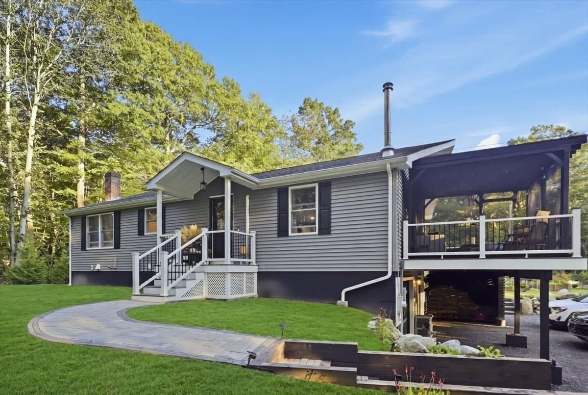 Single Family Residence at 771 Hart St, Dighton MA 02715, Dighton, photo 3 of 42