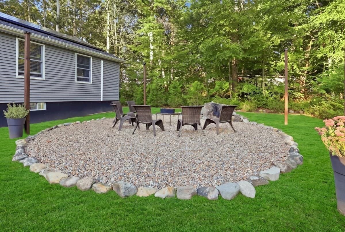 Single Family Residence at 771 Hart St, Dighton MA 02715, Dighton, photo 5 of 42