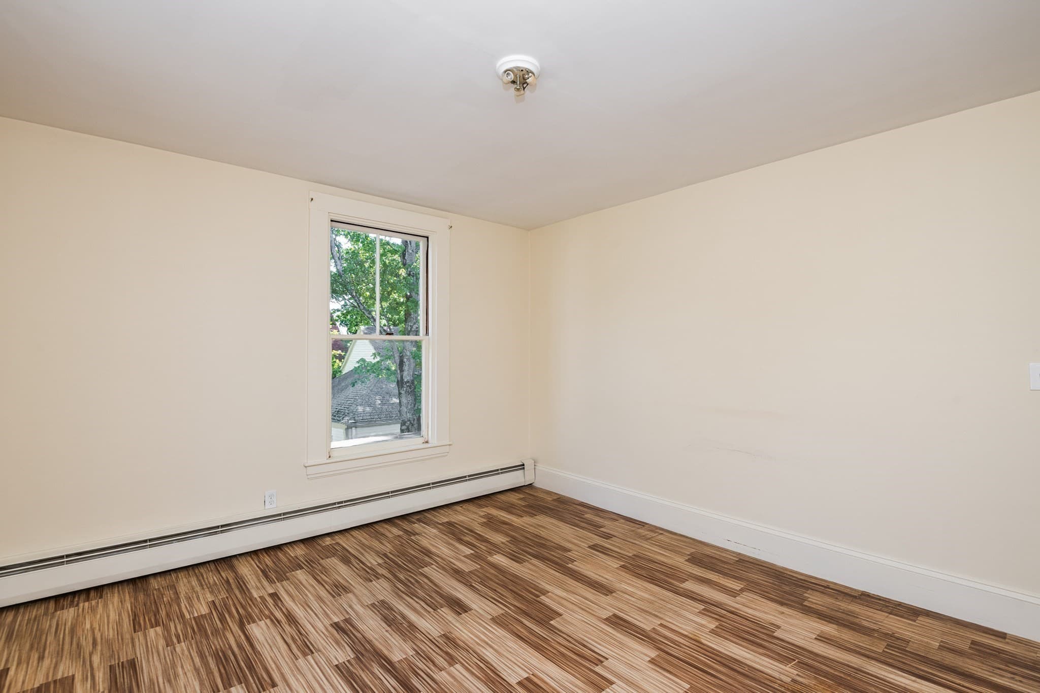 Single Family Residence at 36 Warren Street, Stoneham MA 02180, Stoneham, photo 30 of 41