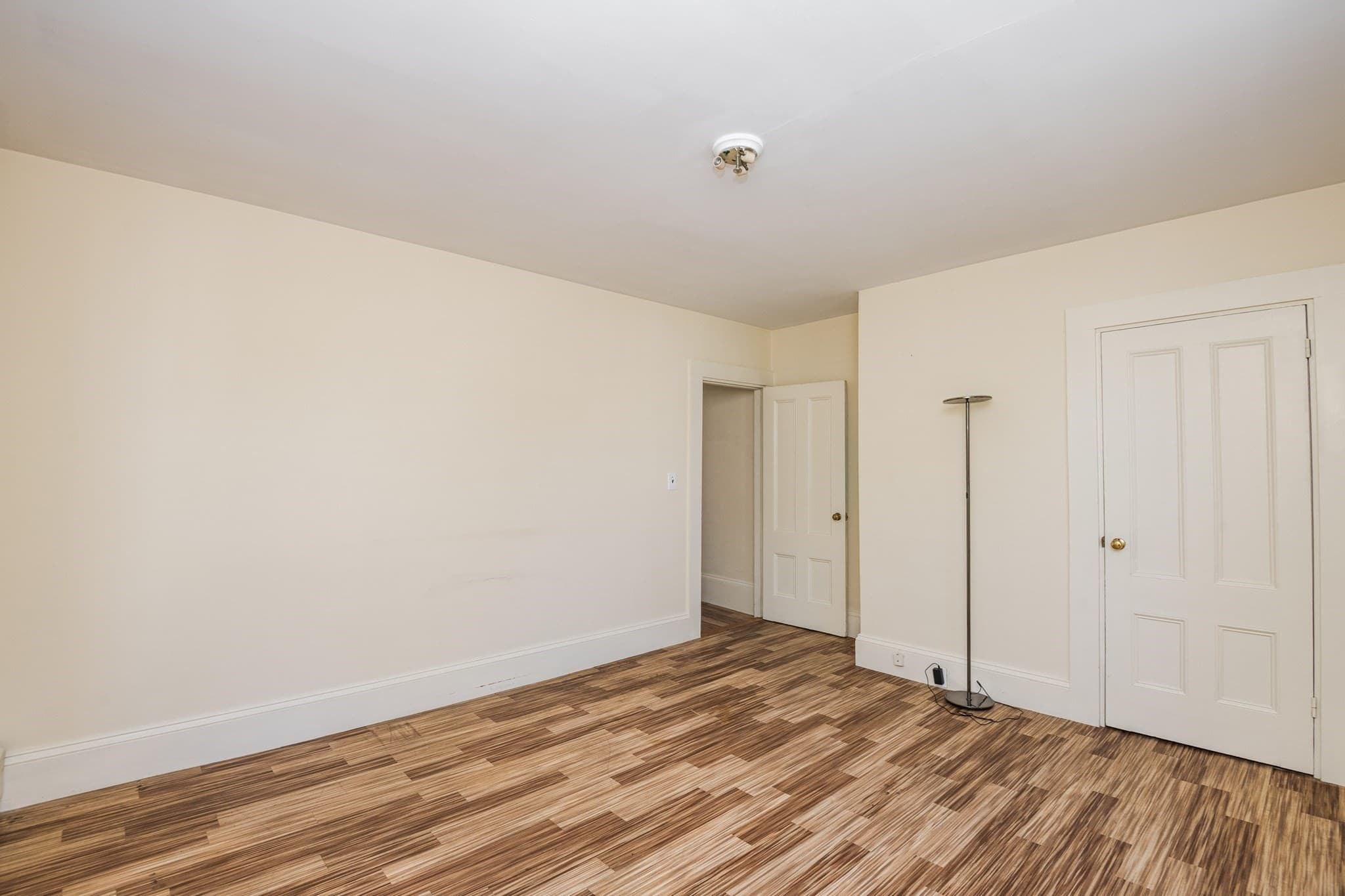 Single Family Residence at 36 Warren Street, Stoneham MA 02180, Stoneham, photo 29 of 41