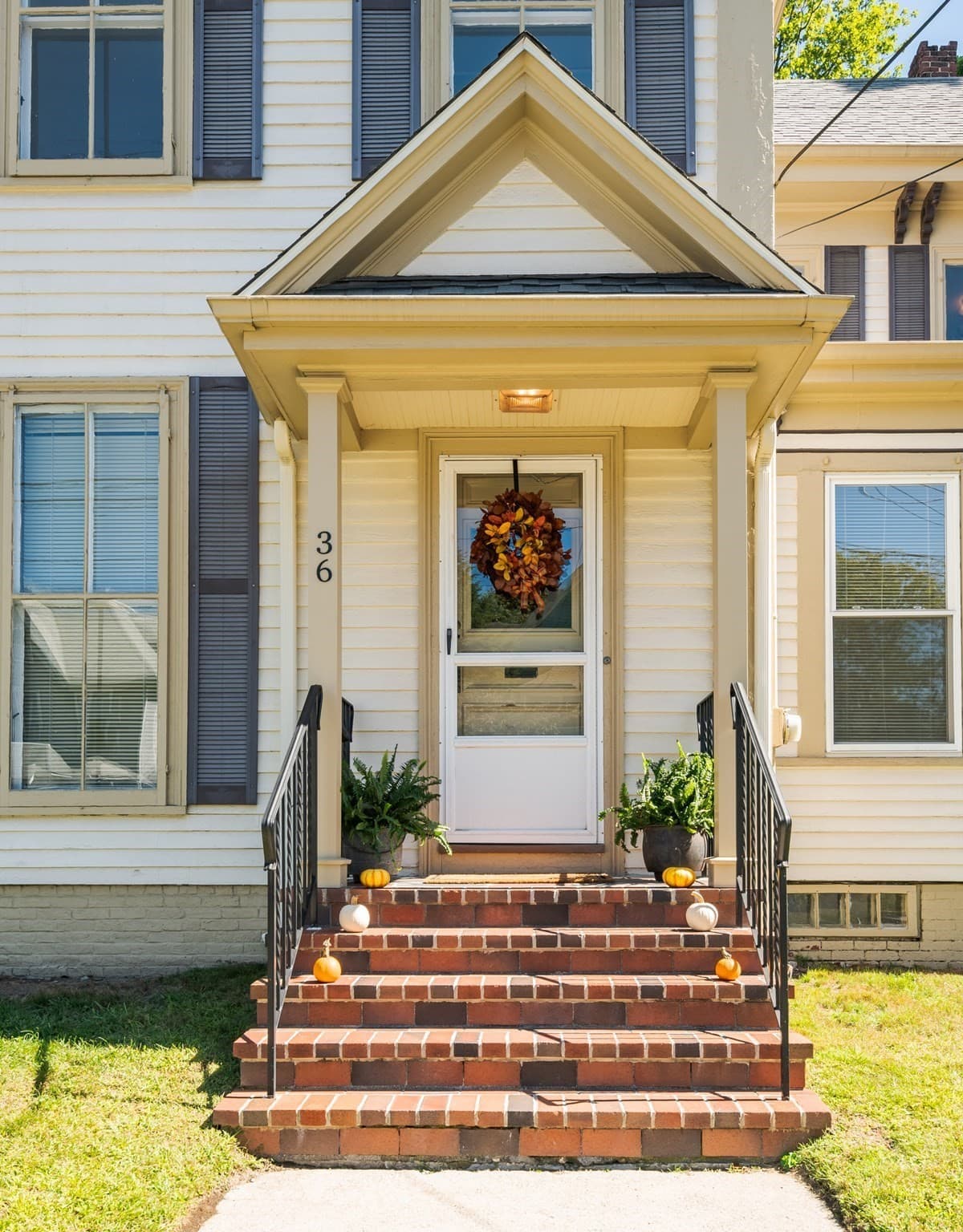 Single Family Residence at 36 Warren Street, Stoneham MA 02180, Stoneham, photo 4 of 41