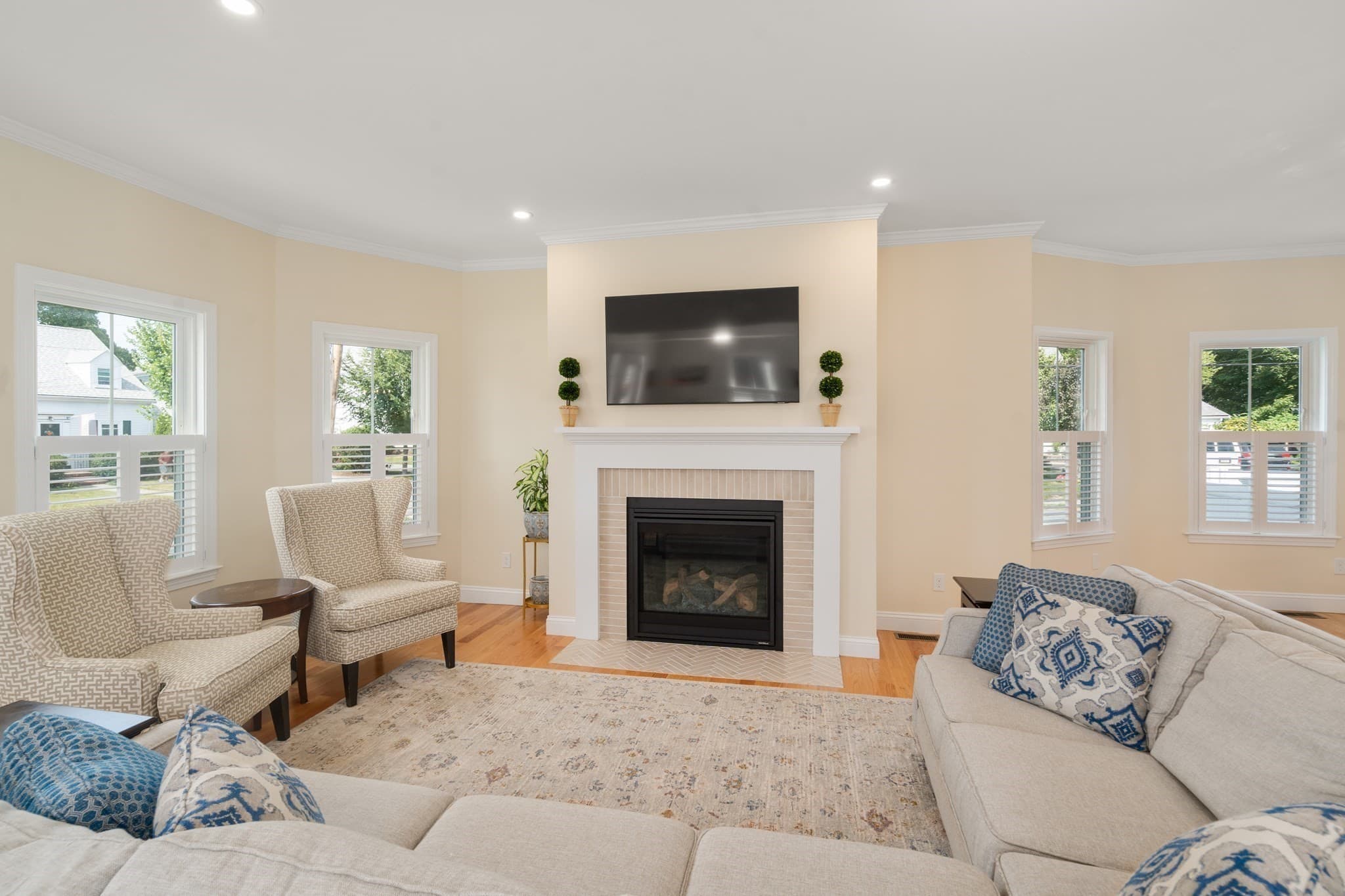 Single Family Residence at 47 Washington St, Milton MA 02186, Milton, photo 7 of 34
