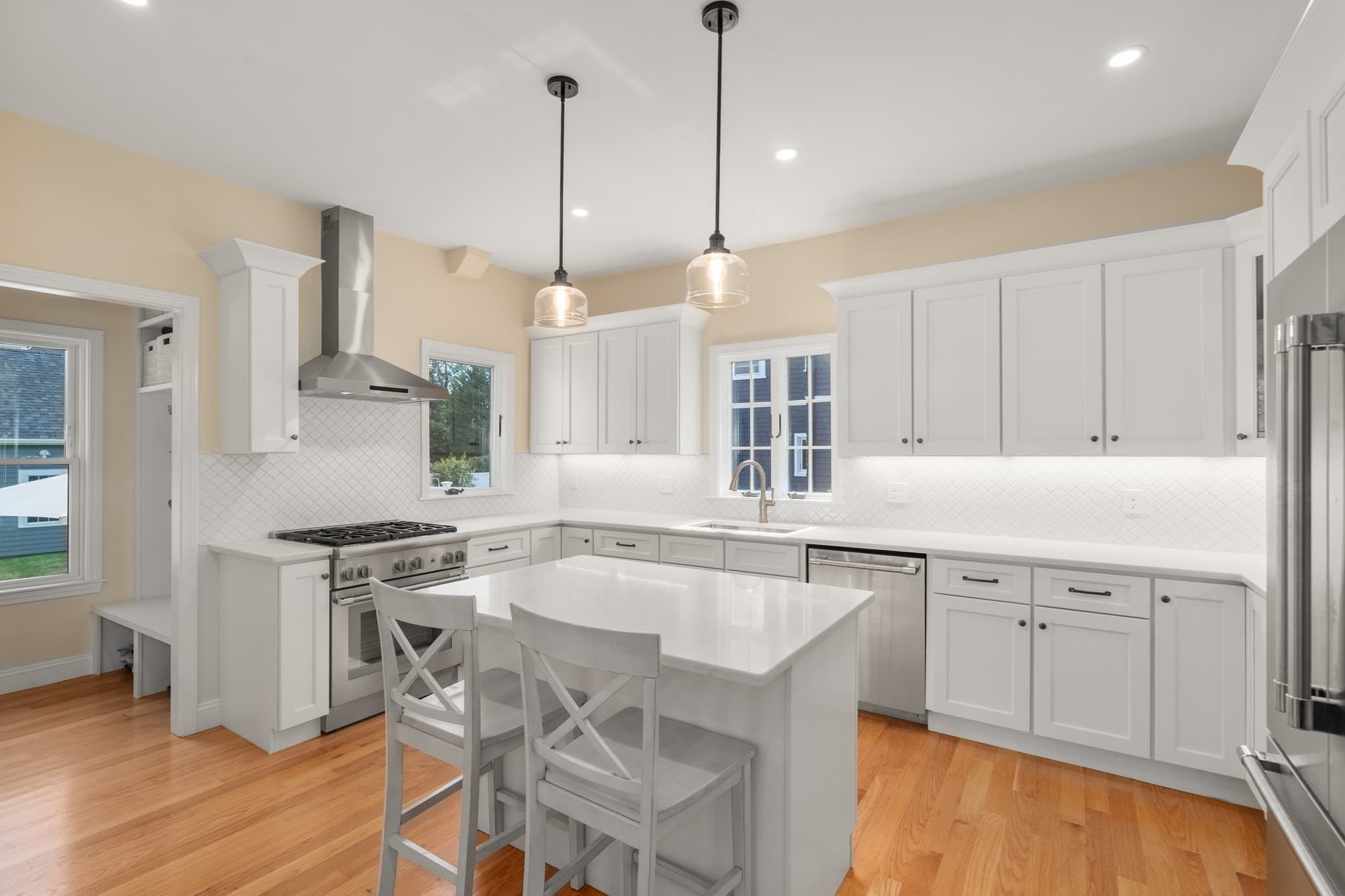 Single Family Residence at 47 Washington St, Milton MA 02186, Milton, photo 11 of 34