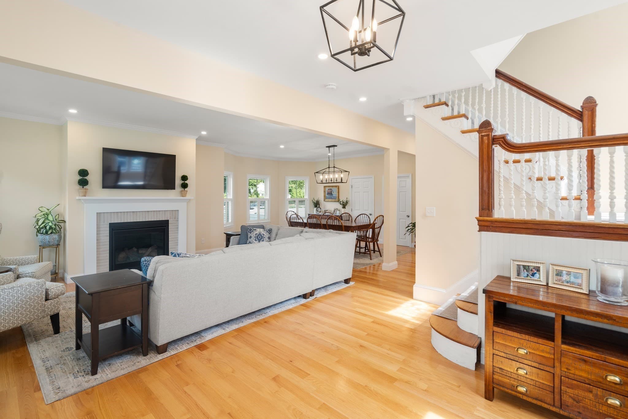 Single Family Residence at 47 Washington St, Milton MA 02186, Milton, photo 4 of 34