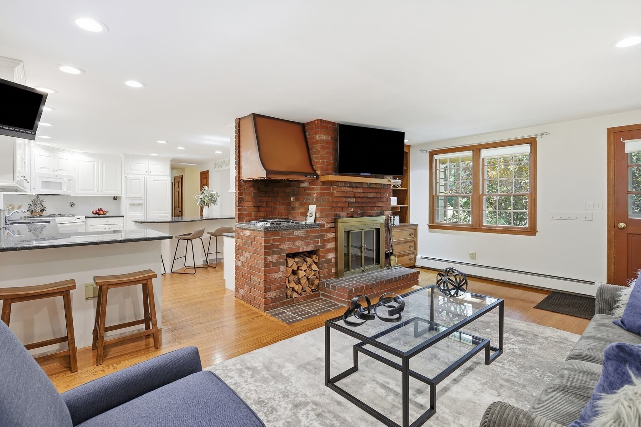 Single Family Residence at 54 Carleton Road, Carlisle MA 01741, Carlisle, photo 9 of 42