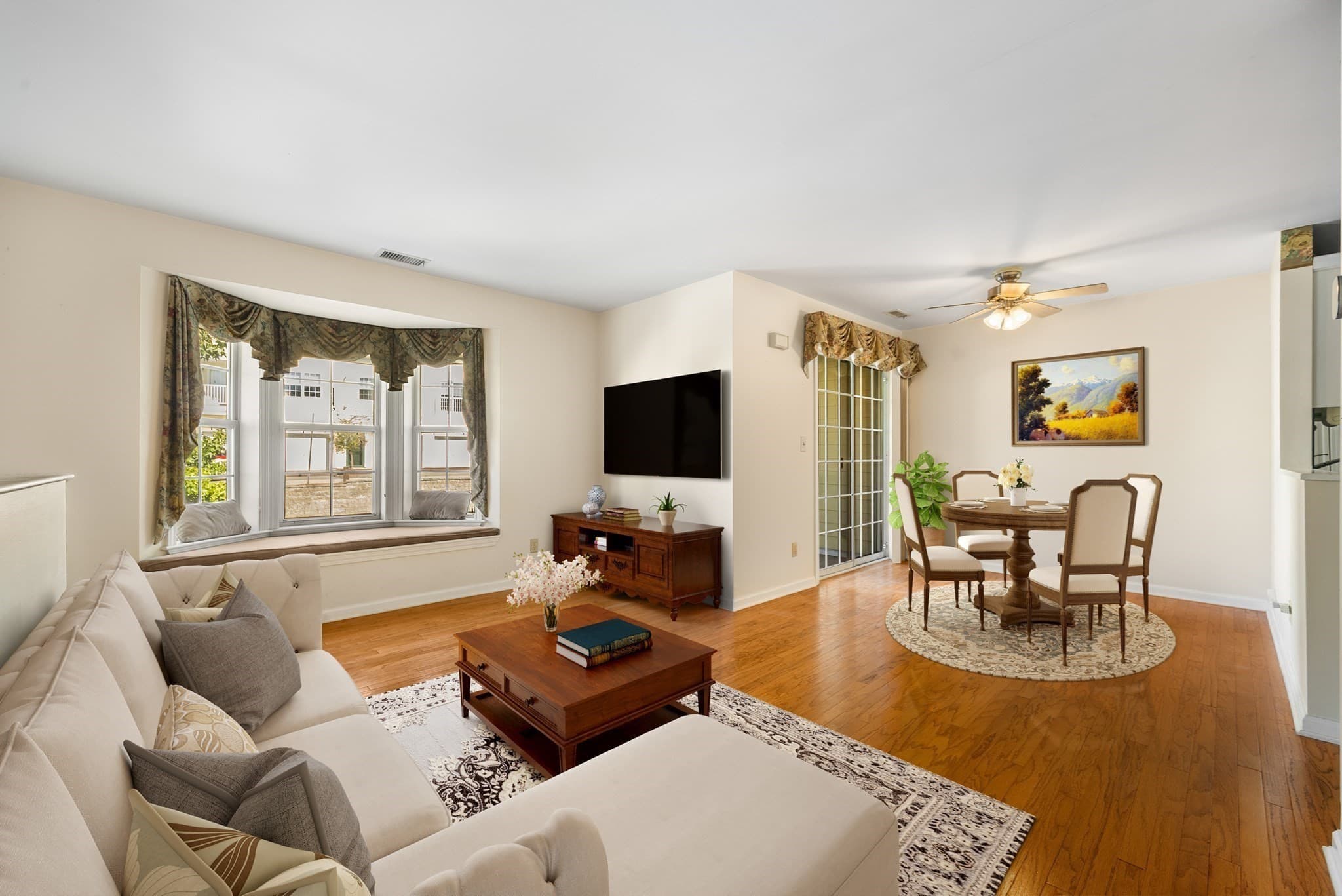 Condominium at 208 Gazebo Circle # 208, Reading MA 01867, Reading, photo 2 of 22
