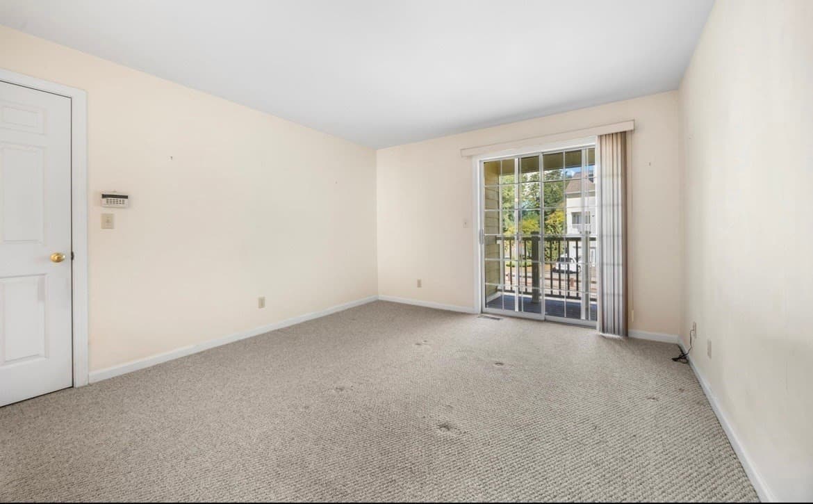 Condominium at 208 Gazebo Circle # 208, Reading MA 01867, Reading, photo 20 of 22