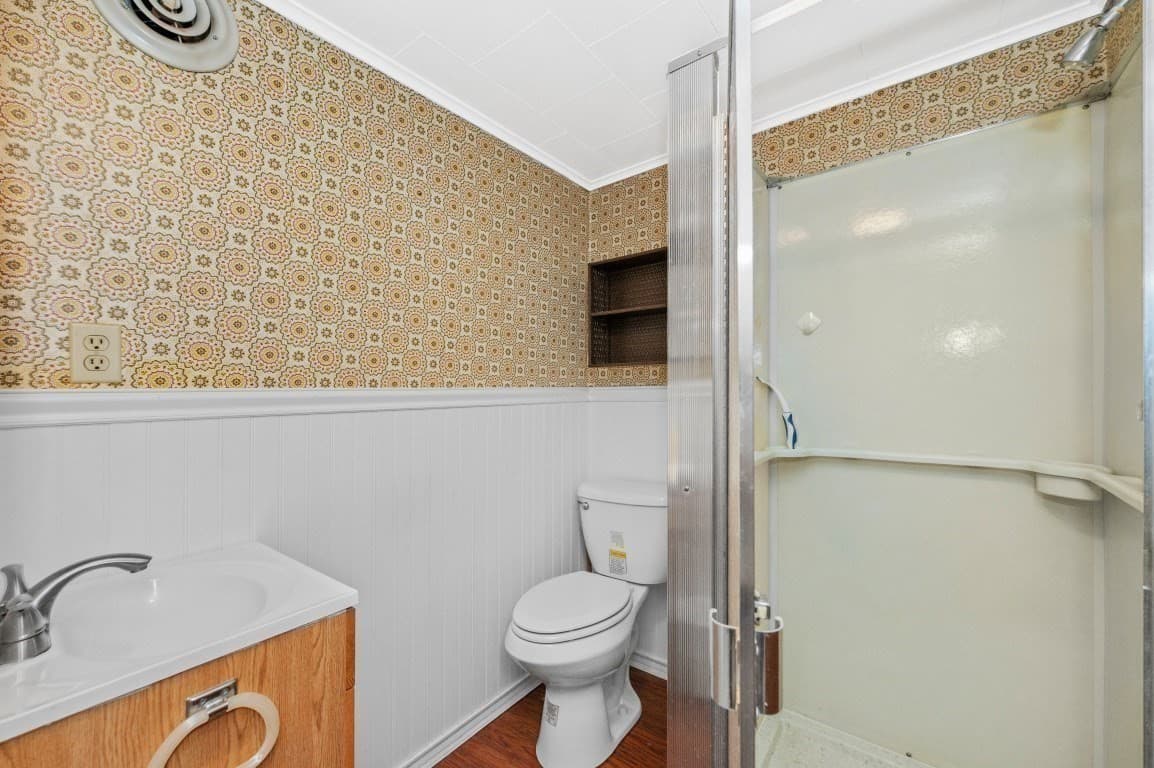 Single Family Residence at 78 Spring View Dr, Lynn MA 01904, Lynn, photo 19 of 24