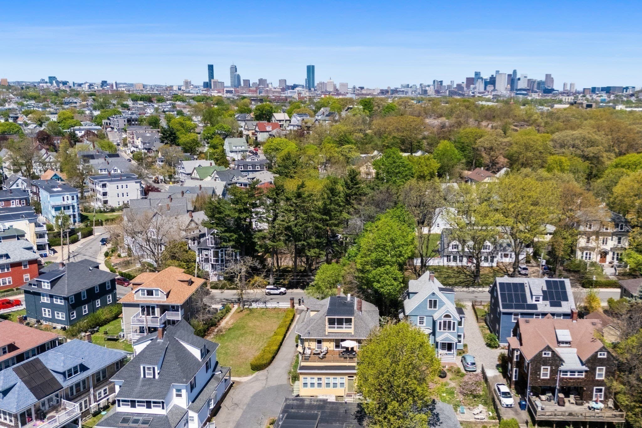 Condominium at 201 Savin Hill Ave # 2, Boston MA 02125, Boston, photo 27 of 30