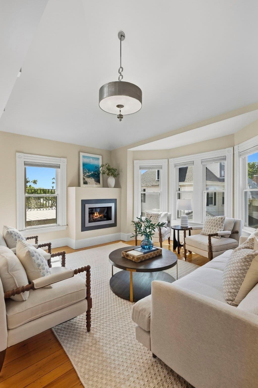 Condominium at 201 Savin Hill Ave # 2, Boston MA 02125, Boston, photo 2 of 30