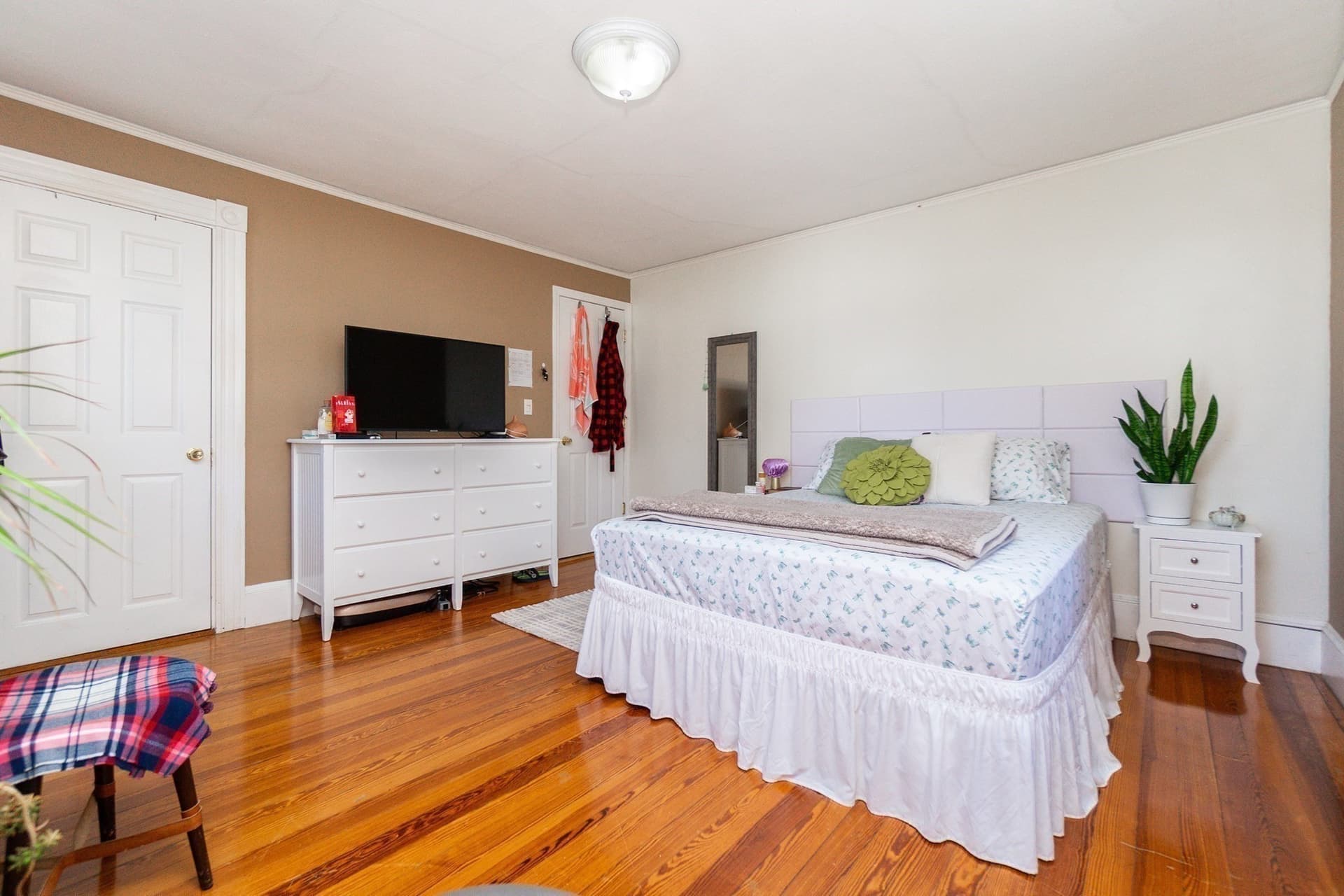 2 Family - 2 Units Up/Down at 52 Highview Street, Norwood MA 02062, photo 23 of 37