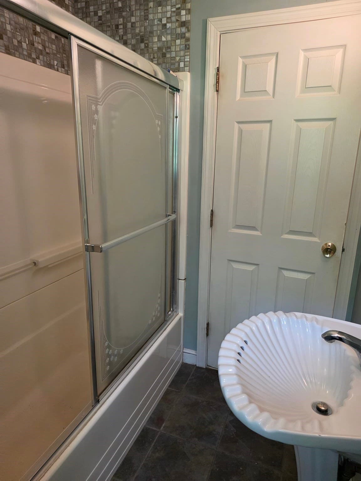 Single Family Residence at 162 Winter St, Wrentham MA 02093, Wrentham, photo 13 of 17