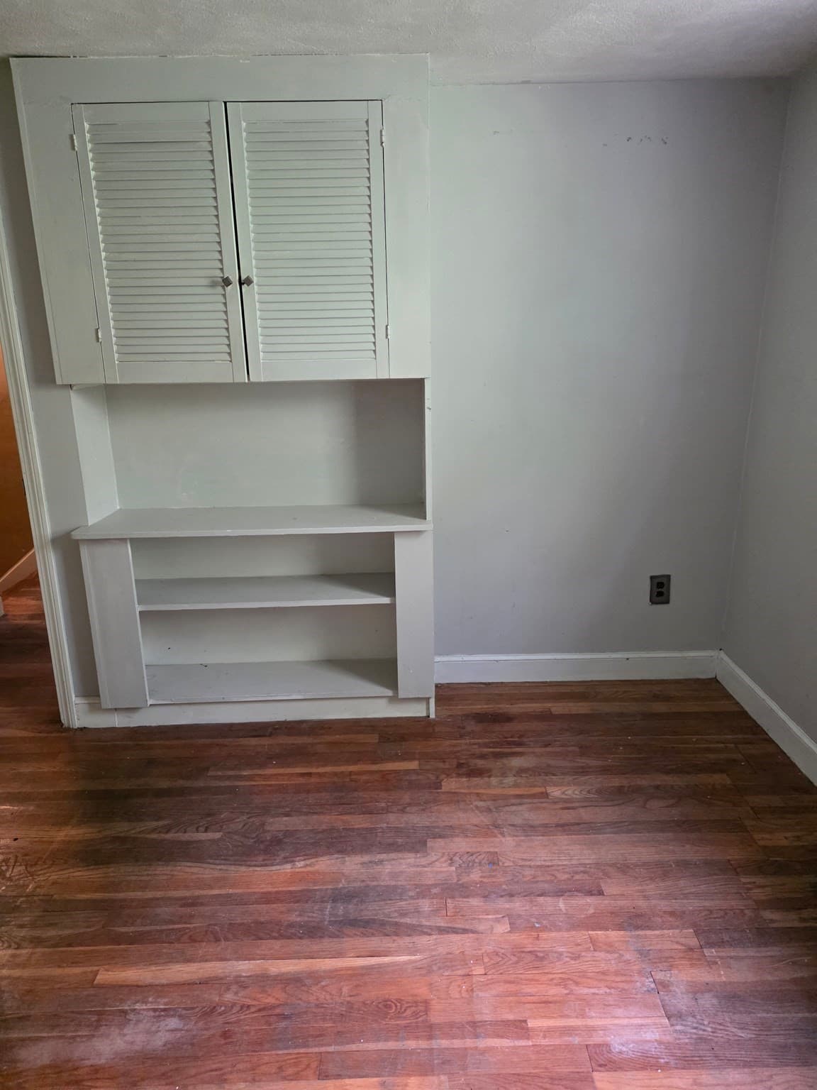 Single Family Residence at 162 Winter St, Wrentham MA 02093, Wrentham, photo 5 of 17