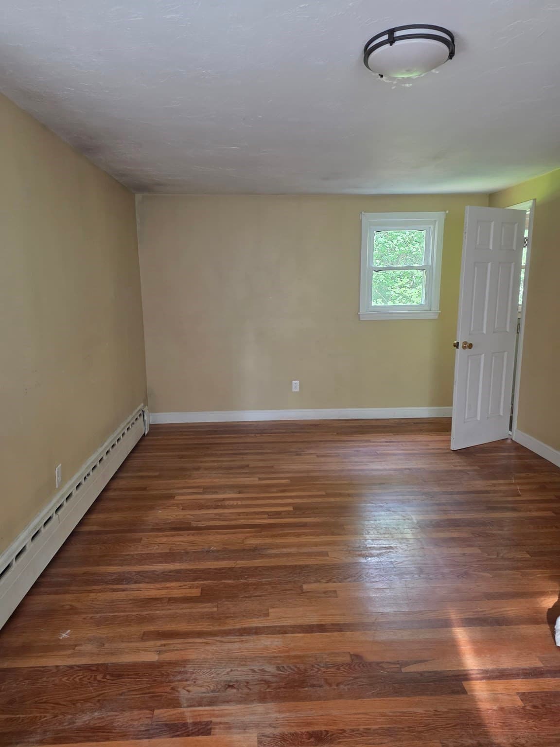 Single Family Residence at 162 Winter St, Wrentham MA 02093, Wrentham, photo 8 of 17