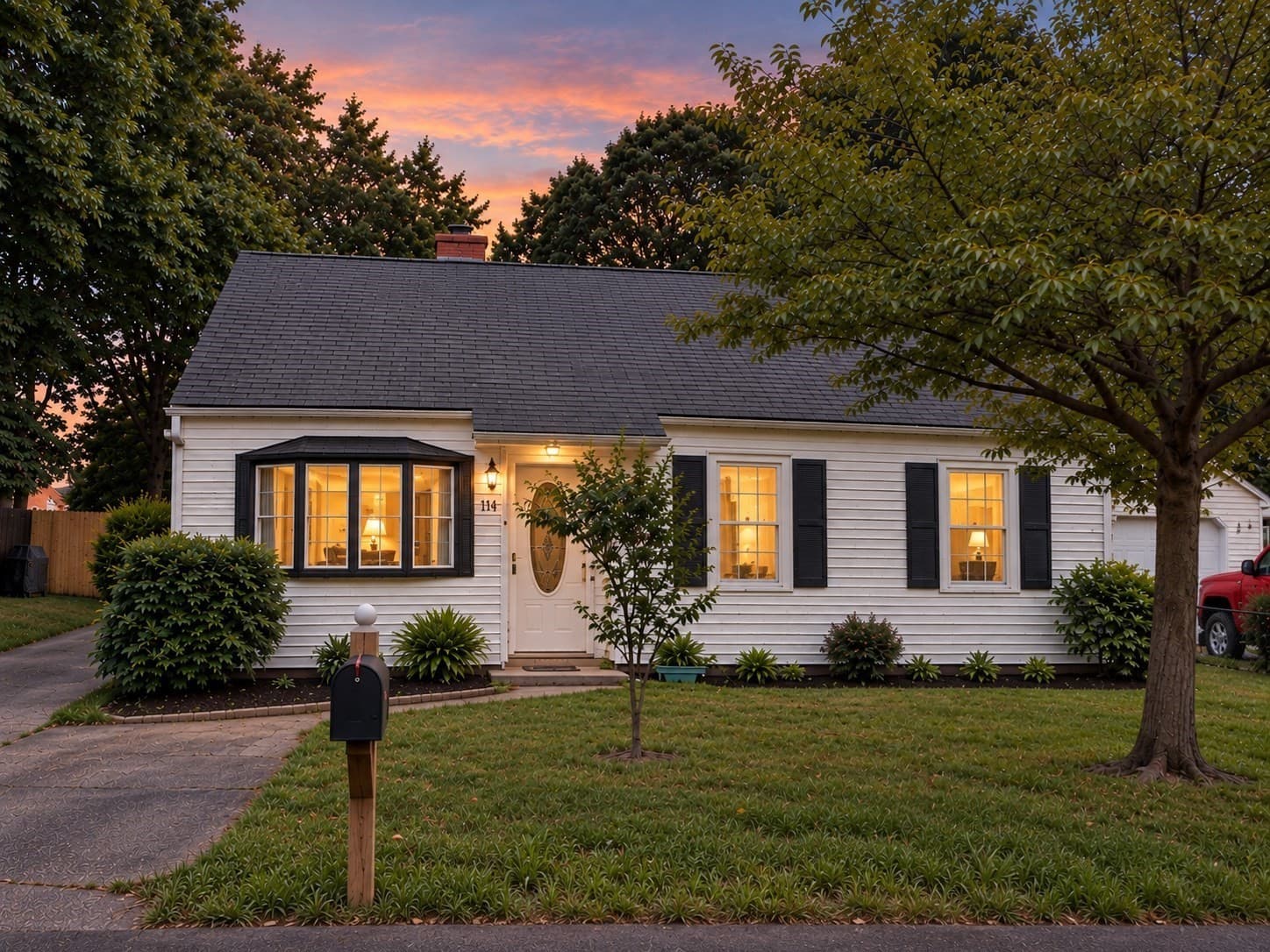 Single Family Residence at 19 Rayburn Rd, Stoughton MA 02072, Stoughton, photo 2 of 17