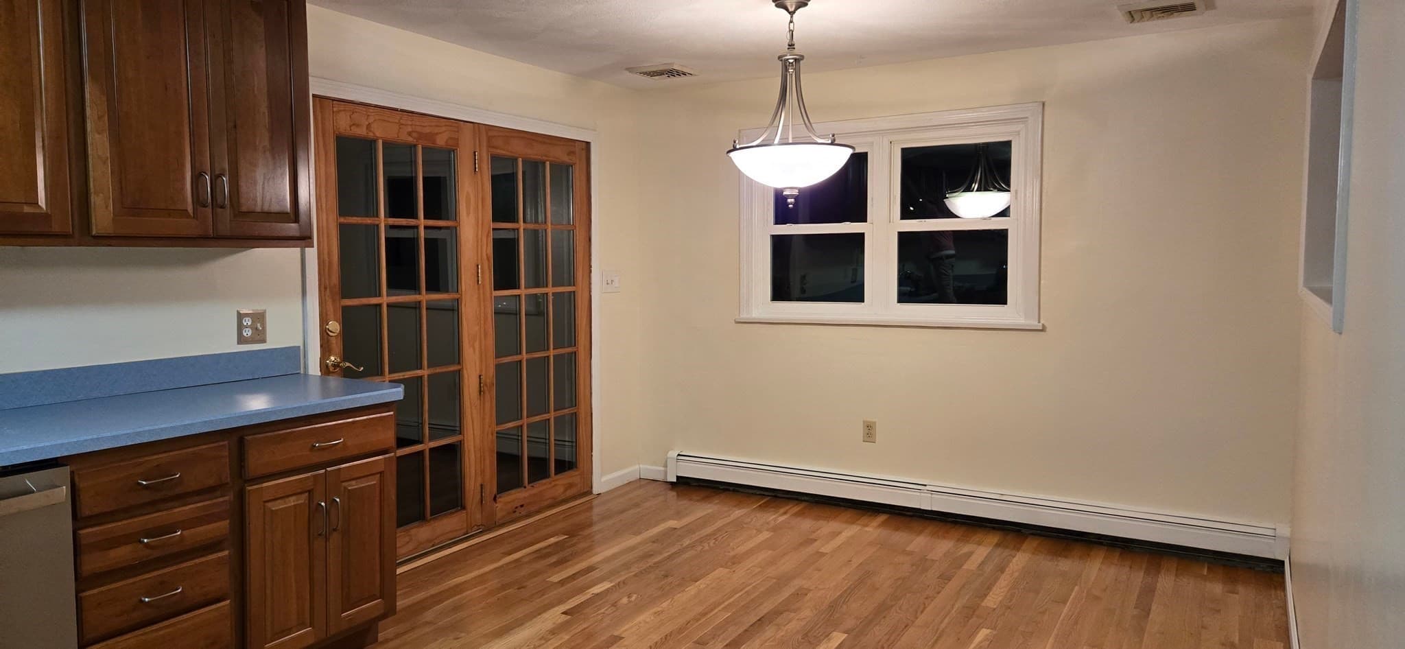 Single Family Residence at 46 Willow St, Tewksbury MA 01876, Tewksbury, photo 5 of 17