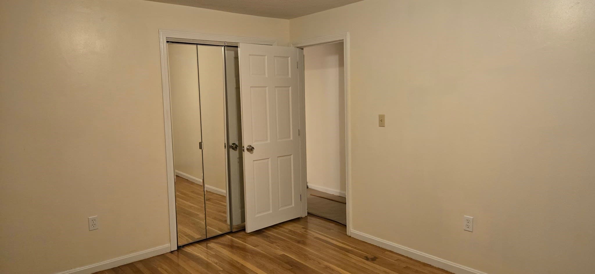 Single Family Residence at 46 Willow St, Tewksbury MA 01876, Tewksbury, photo 8 of 17