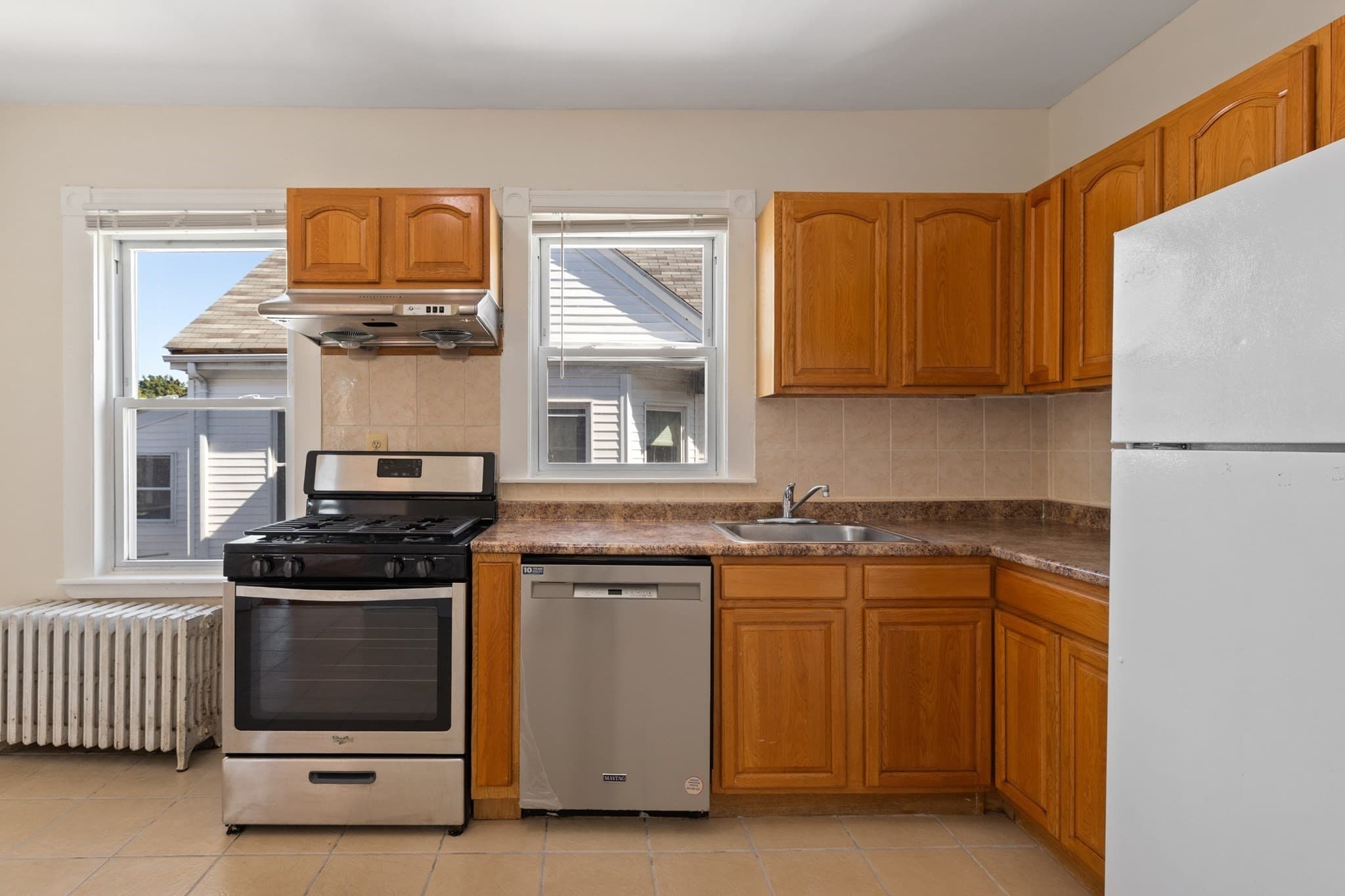 3 Family at 110 Murdock St, Boston MA 02135, Boston, photo 12 of 31