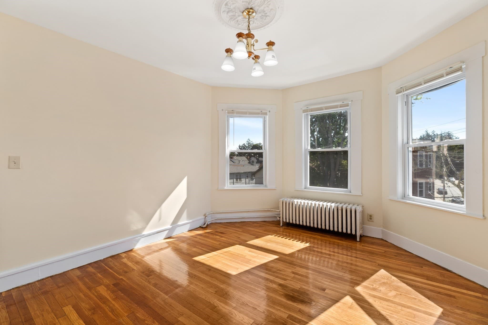 3 Family at 110 Murdock St, Boston MA 02135, Boston, photo 14 of 31