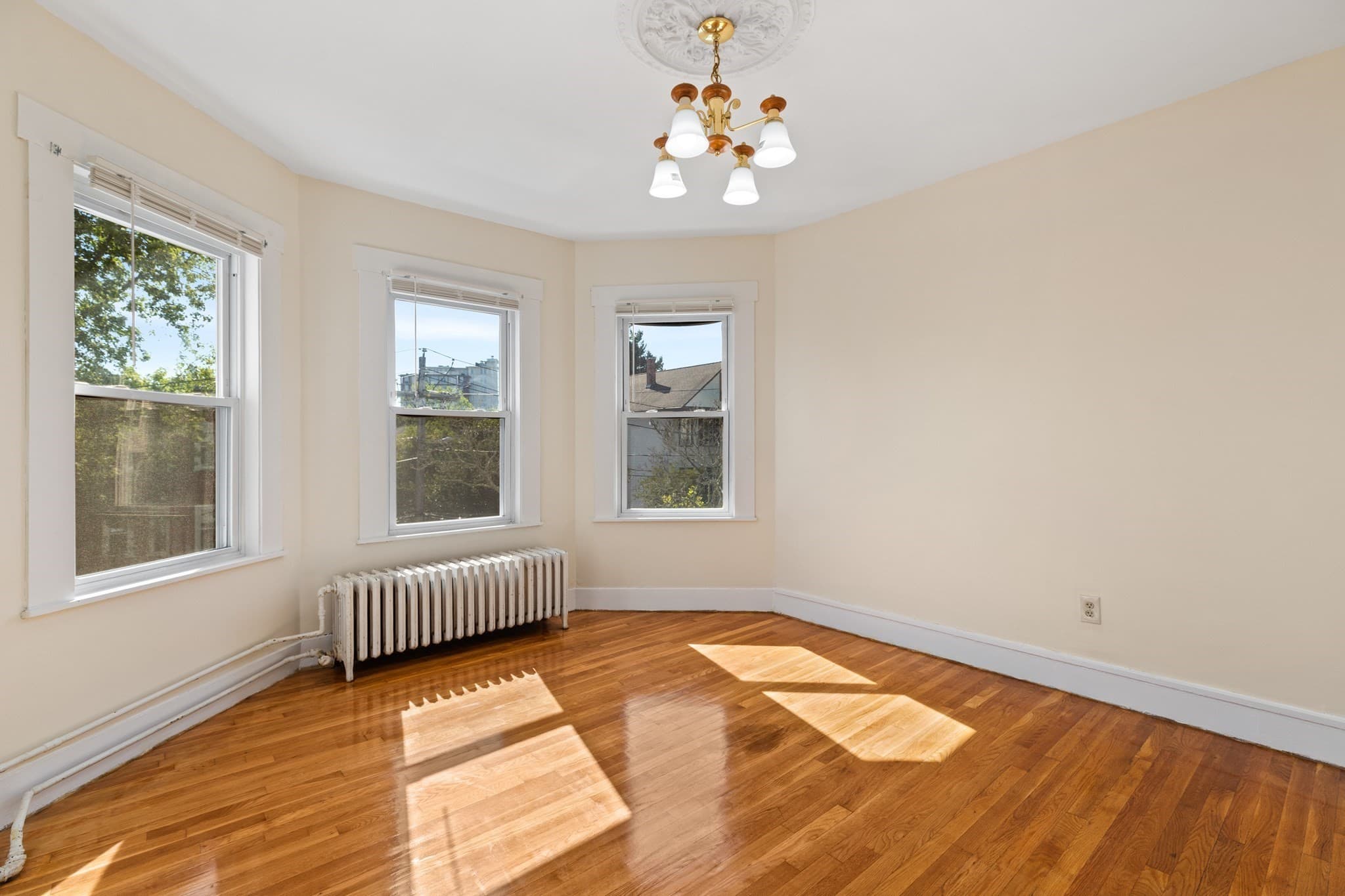 3 Family at 110 Murdock St, Boston MA 02135, Boston, photo 15 of 31