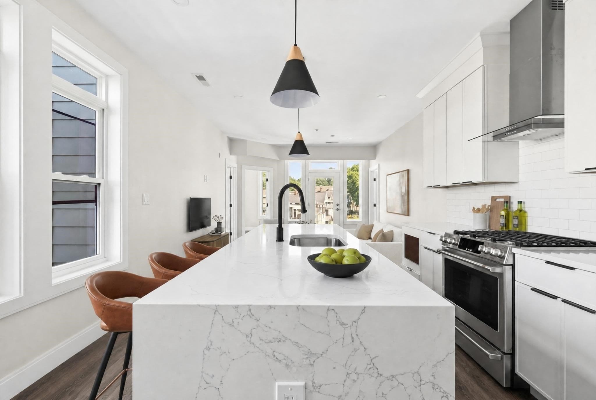 2 Weld Hill Street # 202, Boston MA 02130