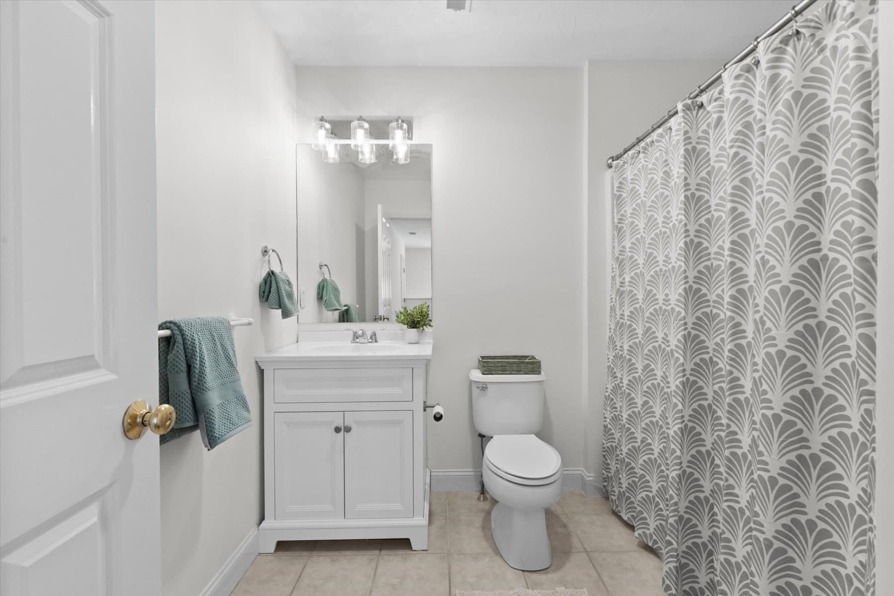 Condominium at 2 Berrywood Ct # 2, Bourne MA 02532, Bourne, photo 22 of 31