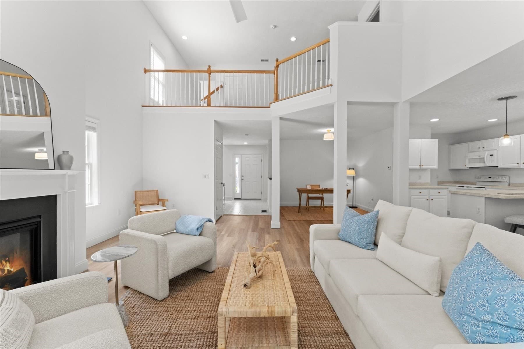 Condominium at 2 Berrywood Ct # 2, Bourne MA 02532, Bourne, photo 5 of 31