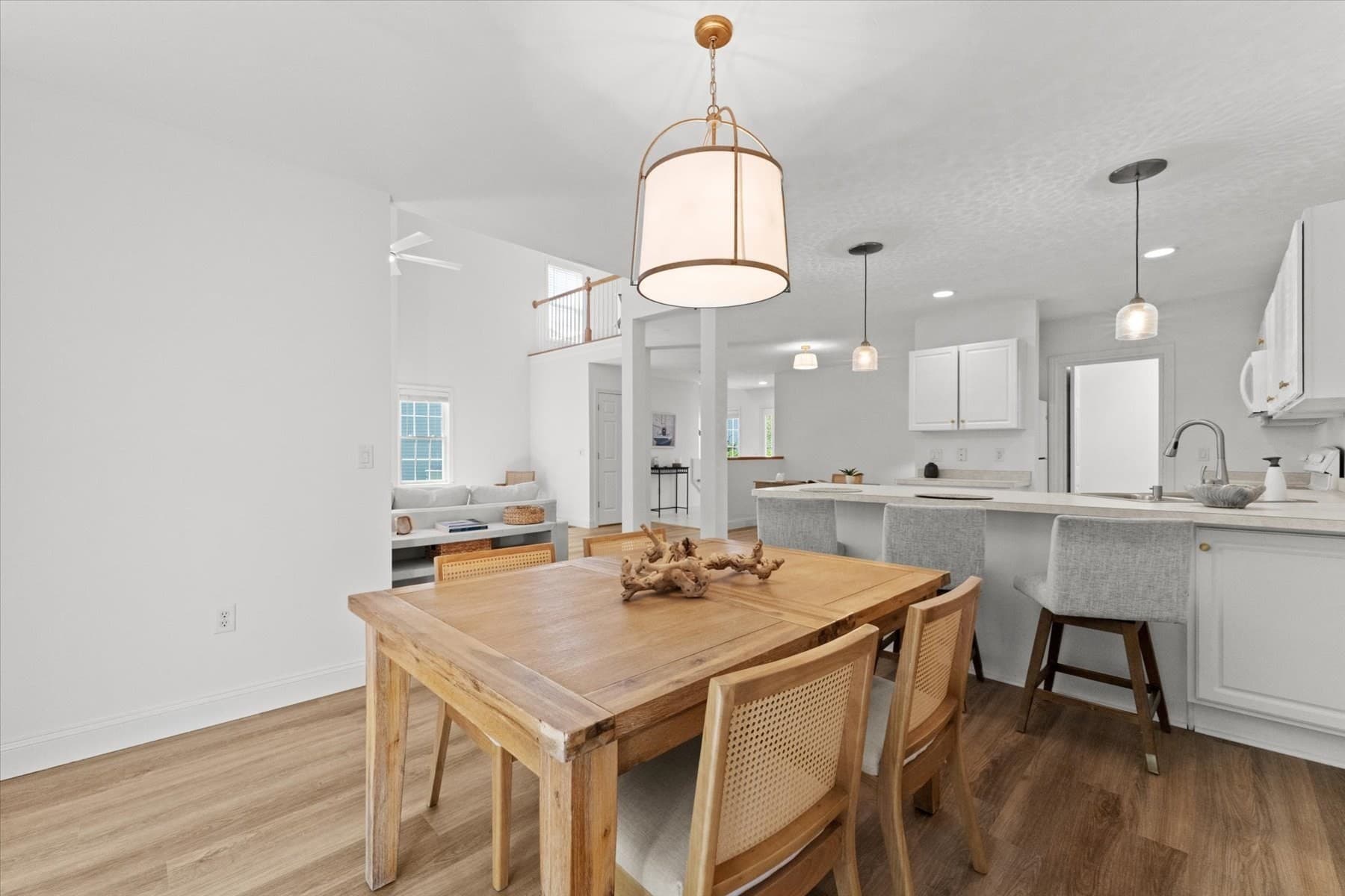 Condominium at 2 Berrywood Ct # 2, Bourne MA 02532, Bourne, photo 11 of 31