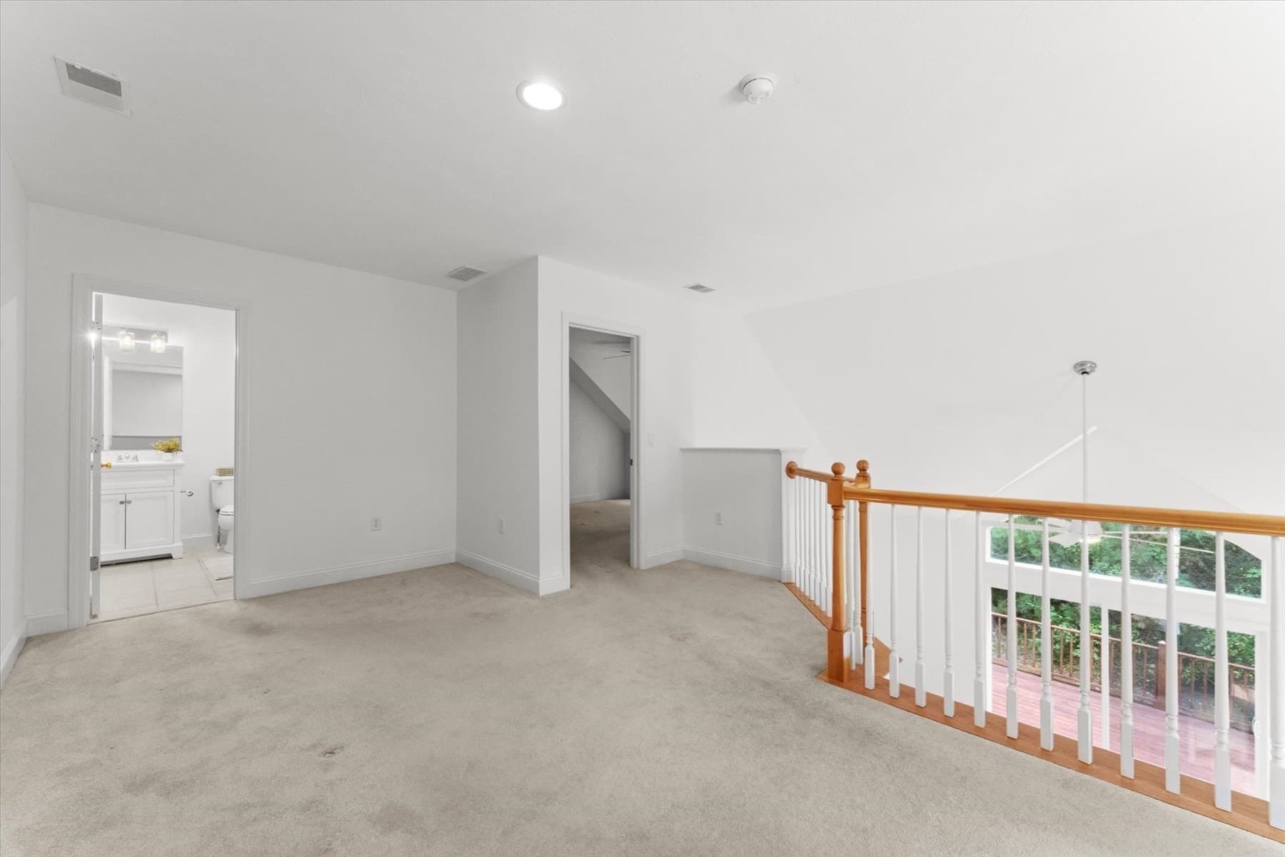 Condominium at 2 Berrywood Ct # 2, Bourne MA 02532, Bourne, photo 19 of 31