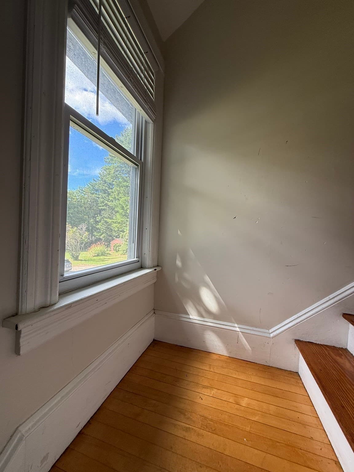 Single Family Residence at 221 Northampton Rd, Amherst MA 01002, Amherst, photo 10 of 14