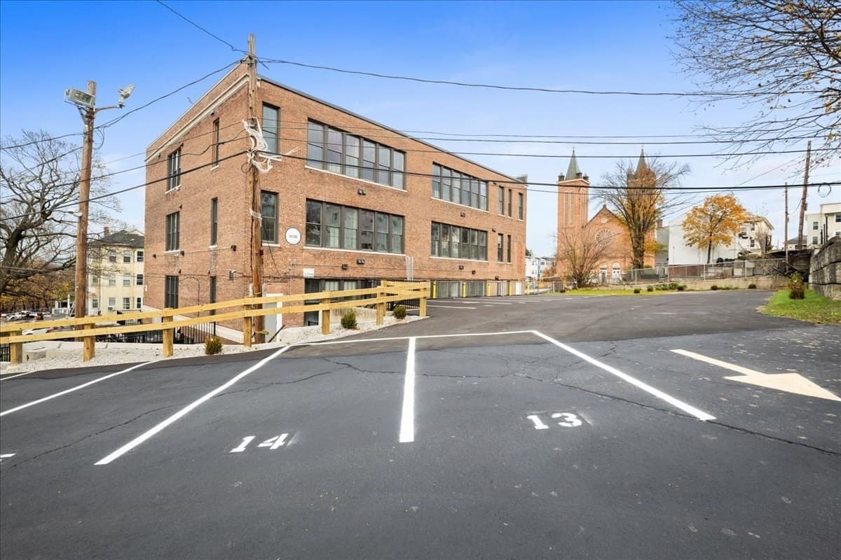 Commercial Sale at 22 Waverly St, Worcester MA 01604, Worcester, photo 6 of 40