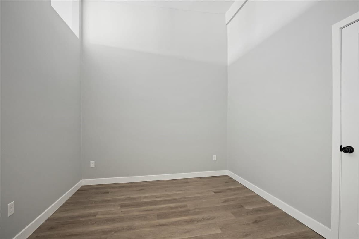 Commercial Sale at 22 Waverly St, Worcester MA 01604, Worcester, photo 29 of 40