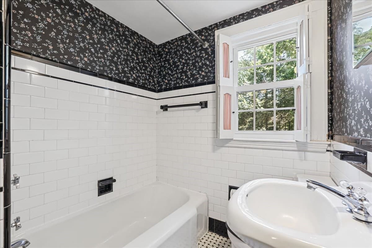Single Family Residence at 1036 High St, Westwood MA 02090, Westwood, photo 20 of 42