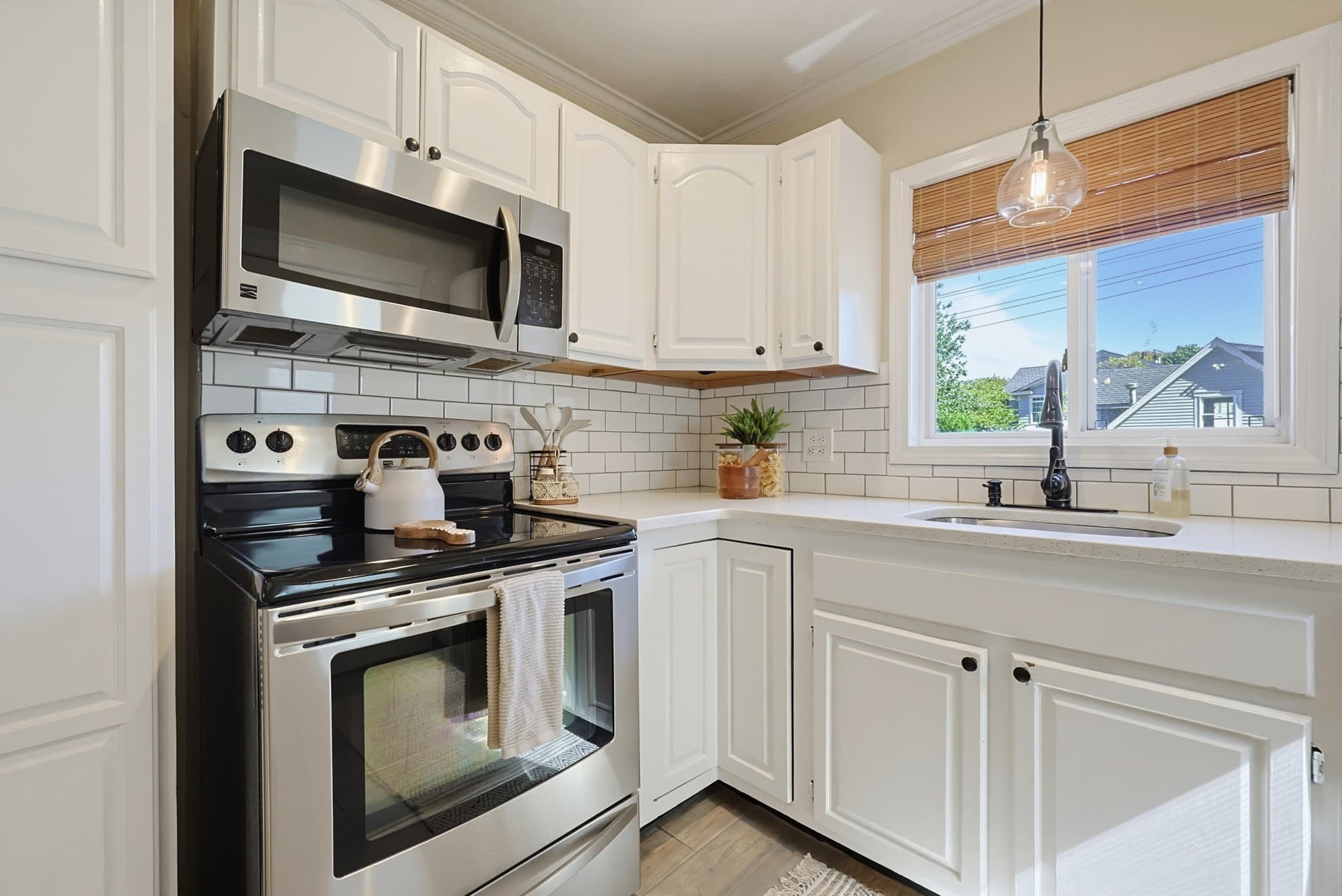 Single Family Residence at 49 Katherine Rd, Stoneham MA 02180, Stoneham, photo 6 of 41