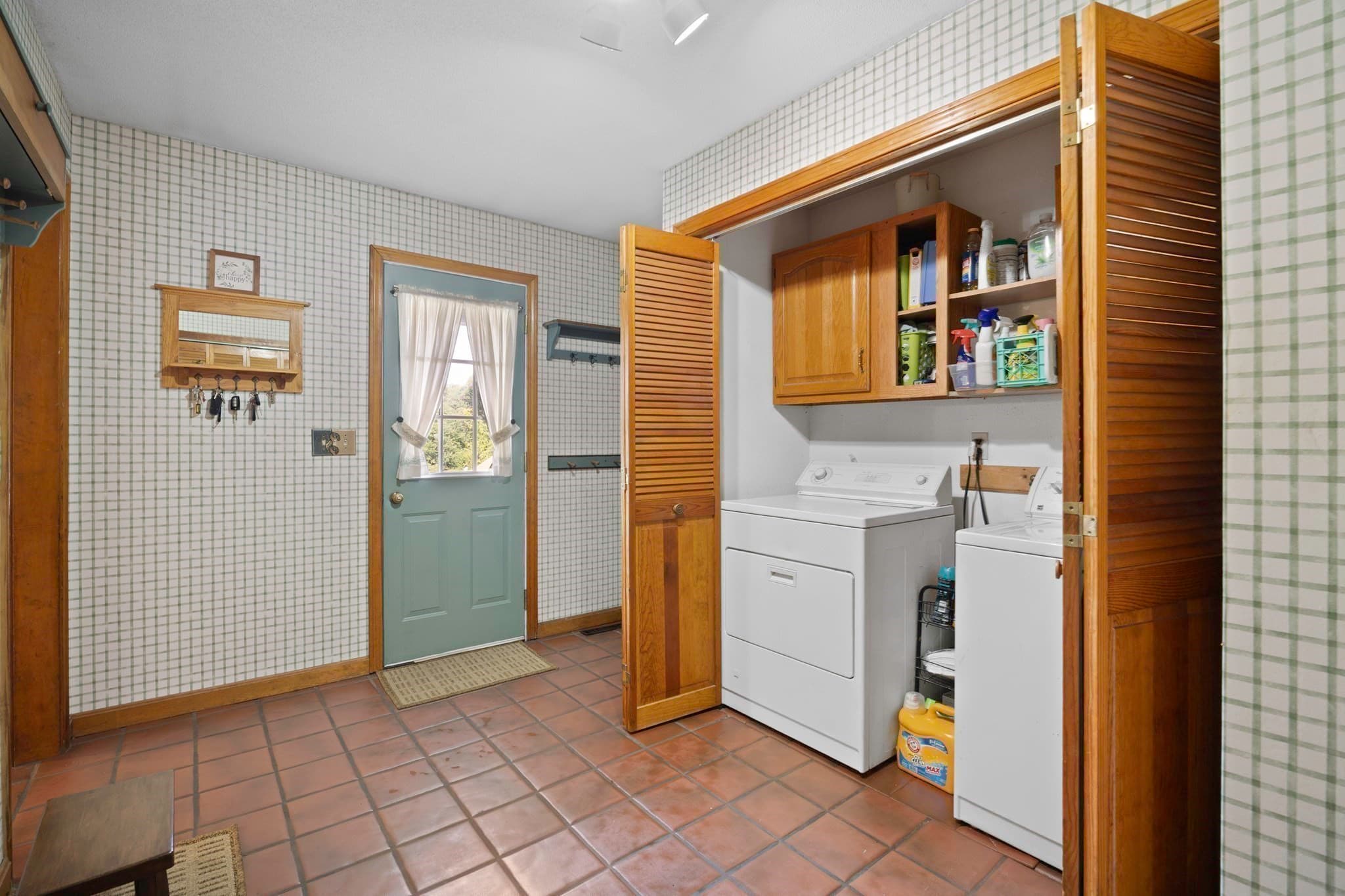 Single Family Residence at 9 Labrie Lane, Holyoke MA 01040, Holyoke, photo 28 of 39